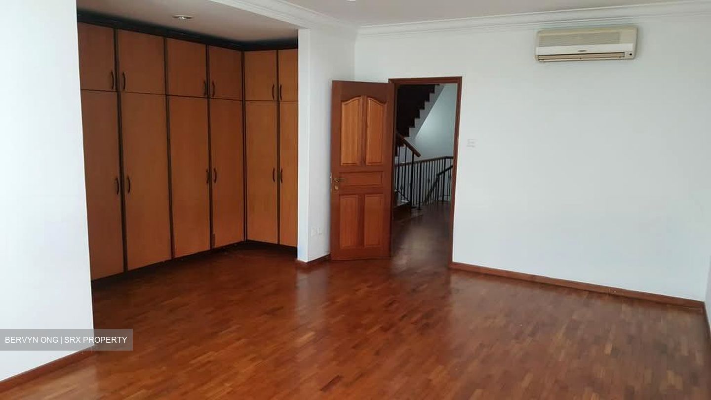 Pinewood Terrace (D25), Terrace #539763761